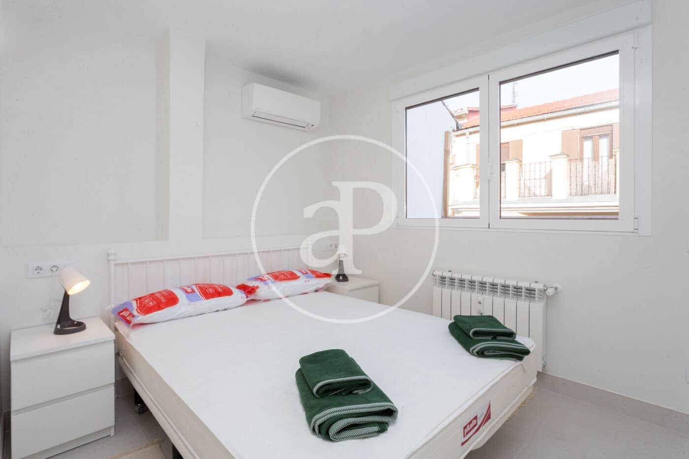 2 sypialnia Apartament do wynajęcia w Miasto Madryt - 2 700 € (Ref: 10044865)