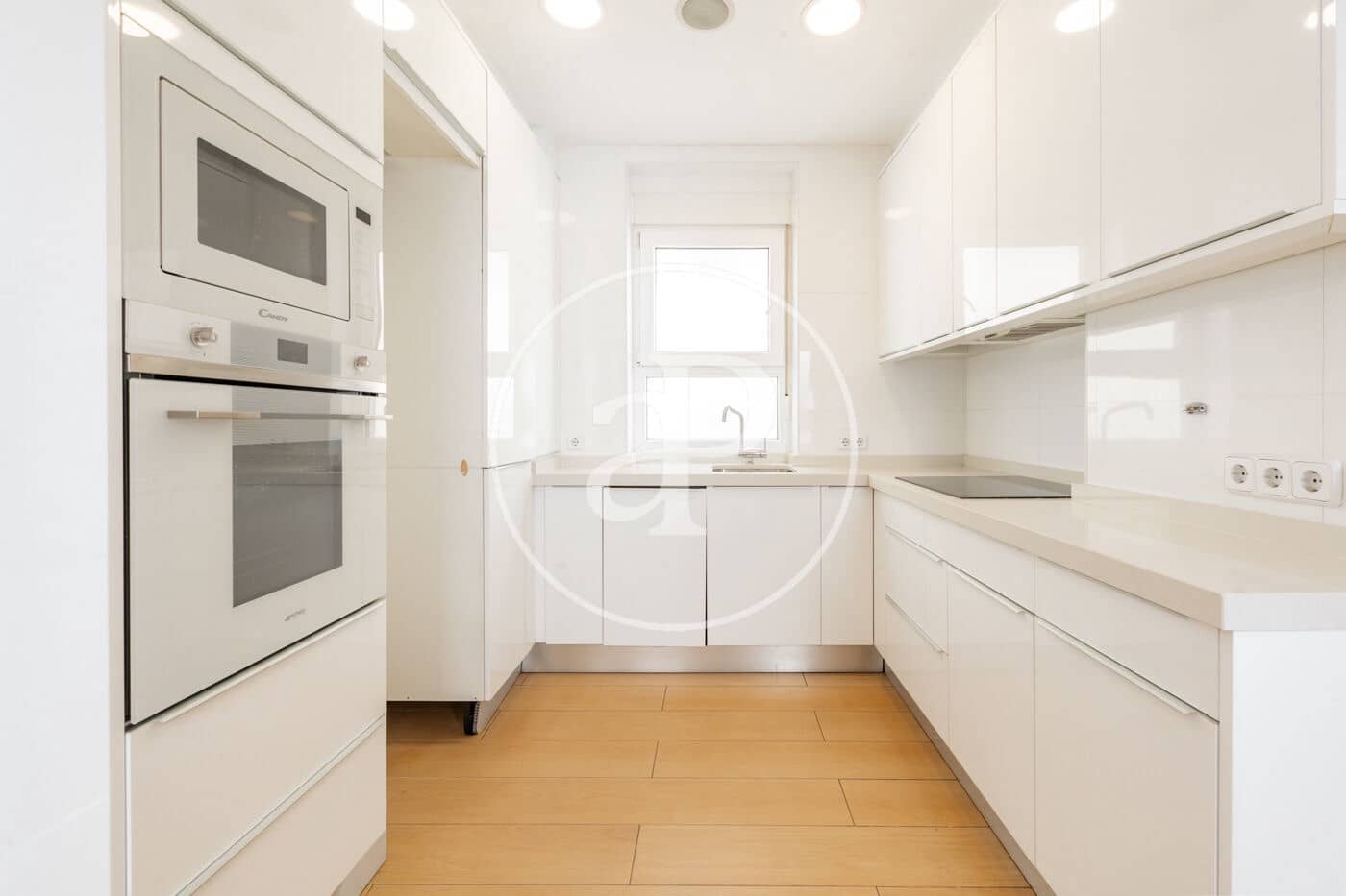 3 sypialnia Apartament na sprzedaż w Miasto Madryt - 1 310 000 € (Ref: 10044867)