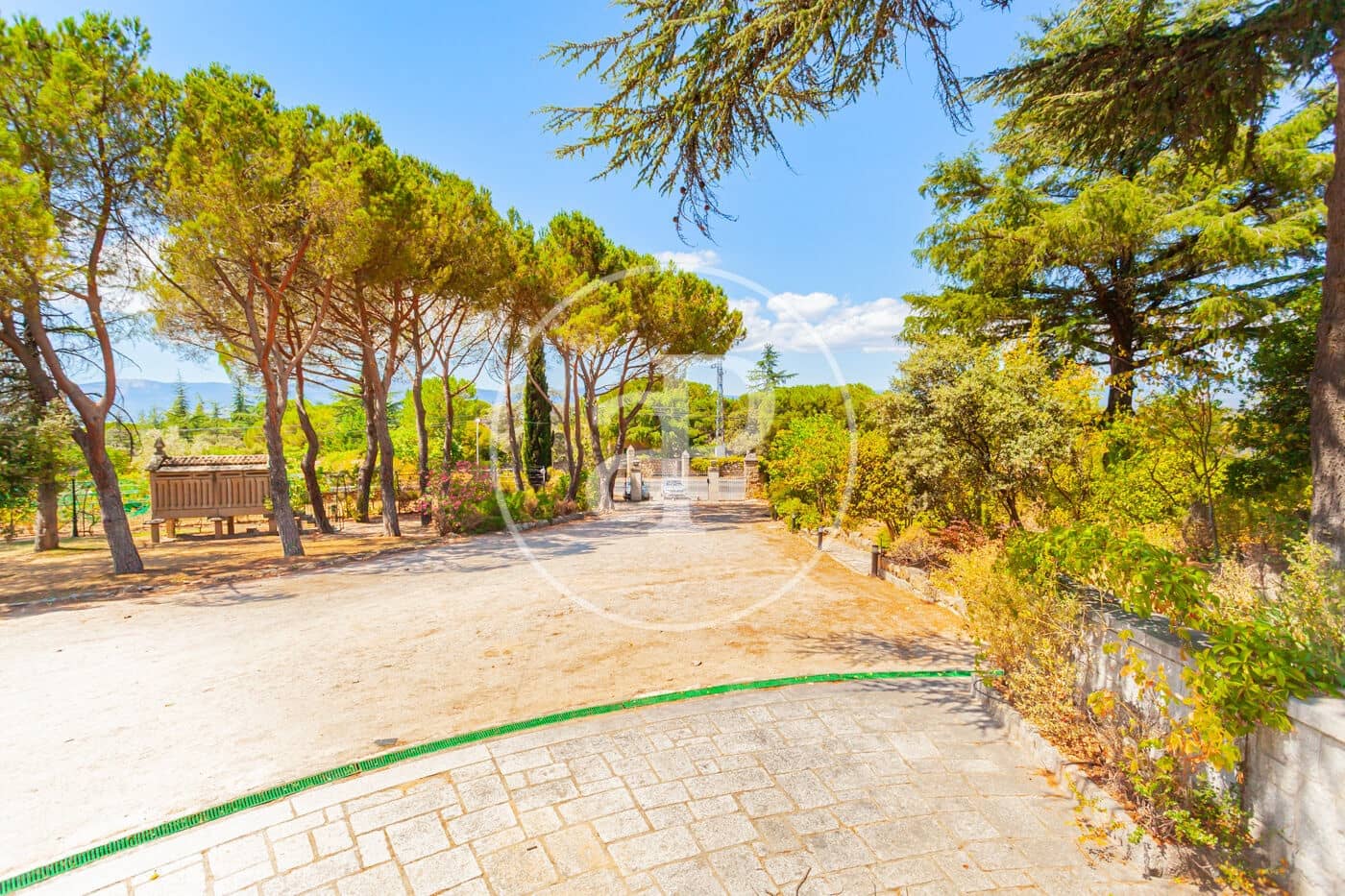 Undeveloped Land for sale in Galapagar - € 3,800,000 (Ref: 10044868)
