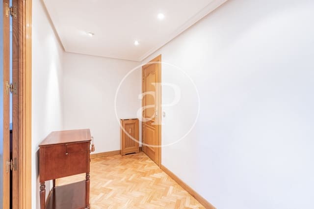 4 sypialnia Apartament do wynajęcia w Adelfas, Miasto Madryt - 2 500 € (Ref: 10044869)