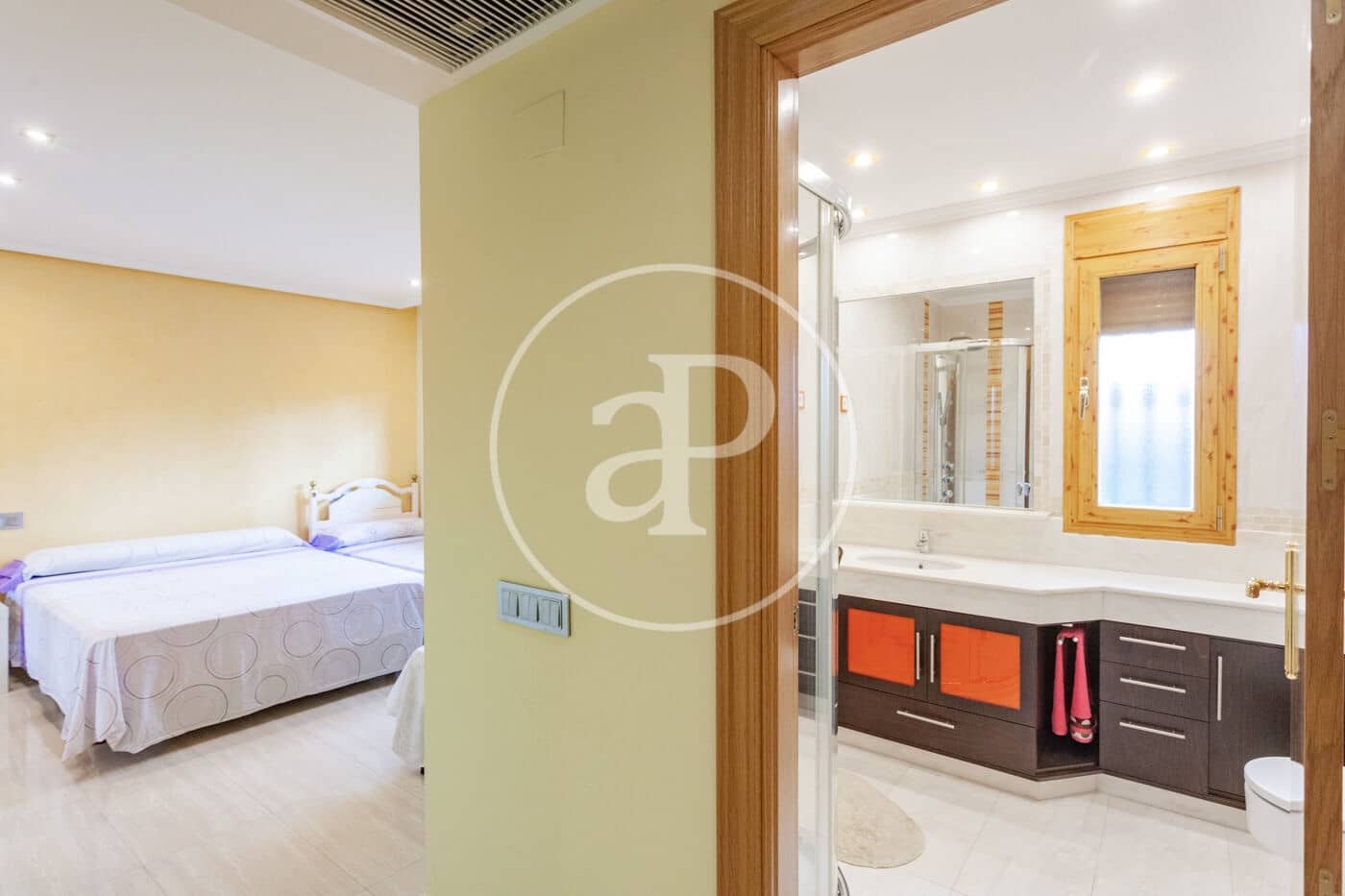7 bedroom Villa for sale in Villaviciosa de Odon with pool - € 4,000,000 (Ref: 10047366)