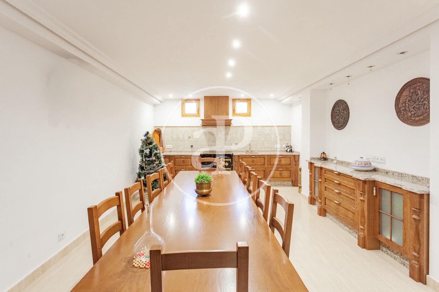7 bedroom Villa for sale in Villaviciosa de Odon with pool - € 4,000,000 (Ref: 10047366)