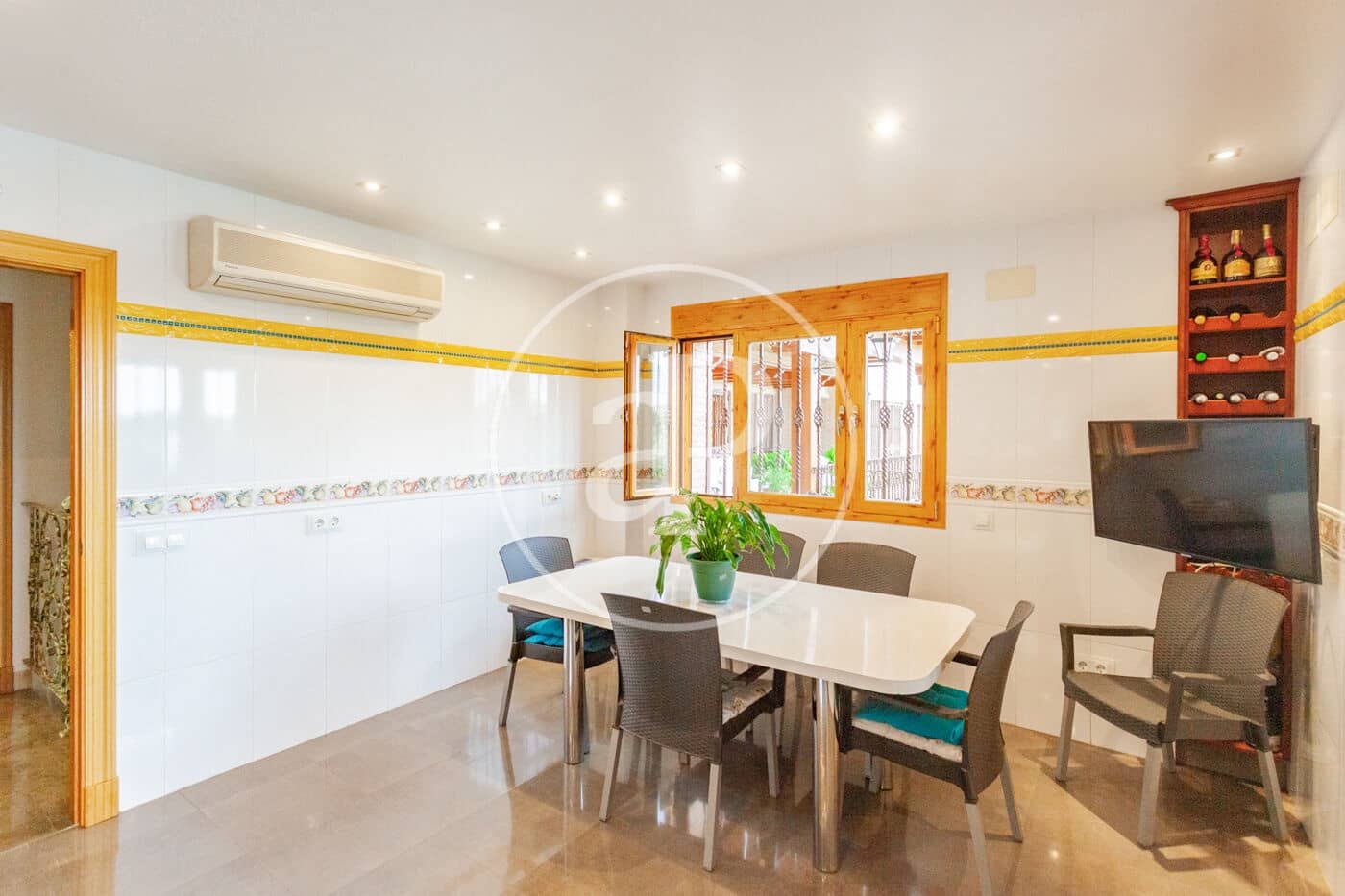 7 bedroom Villa for sale in Villaviciosa de Odon with pool - € 4,000,000 (Ref: 10047366)