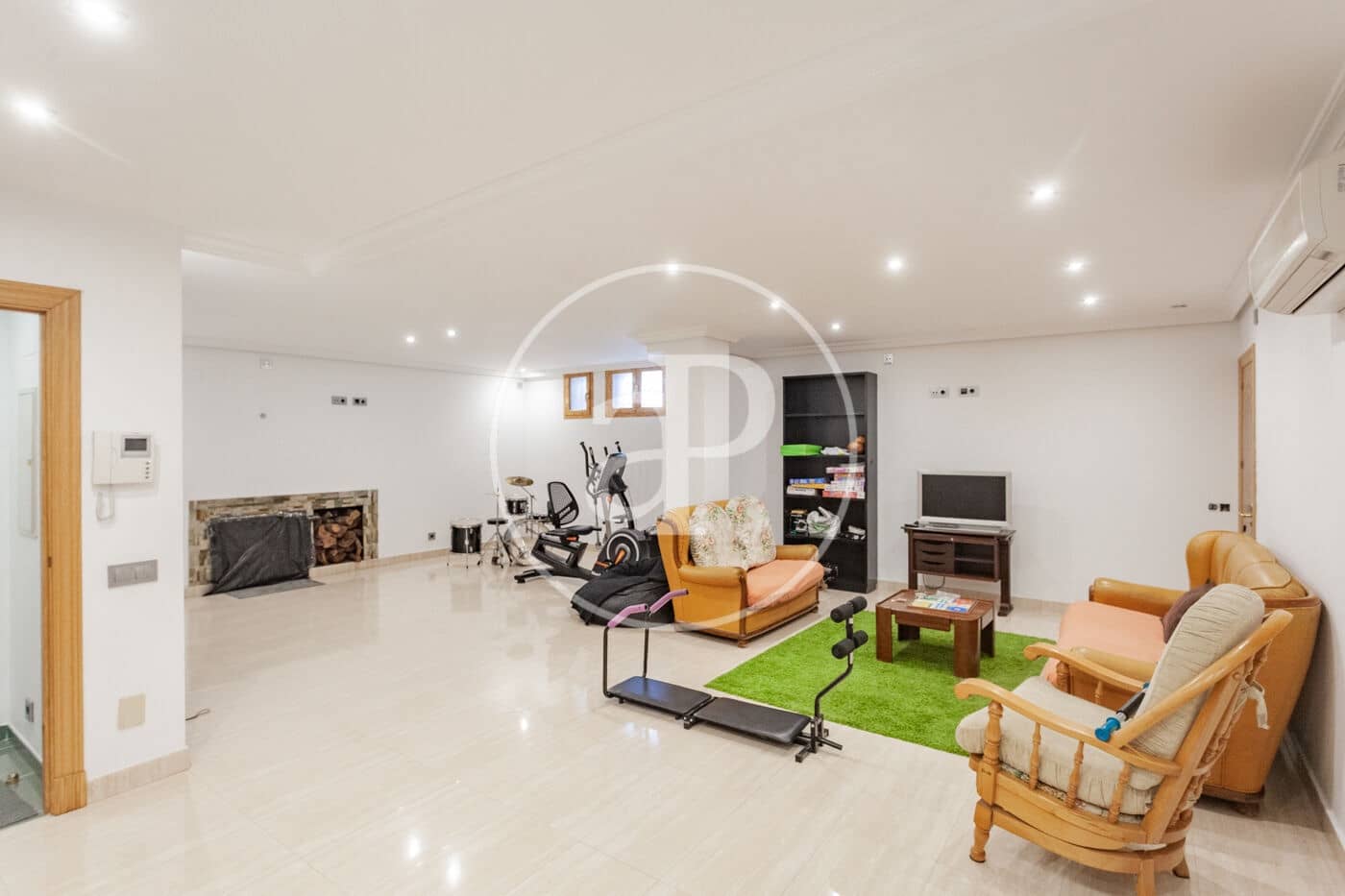 7 bedroom Villa for sale in Villaviciosa de Odon with pool - € 4,000,000 (Ref: 10047366)