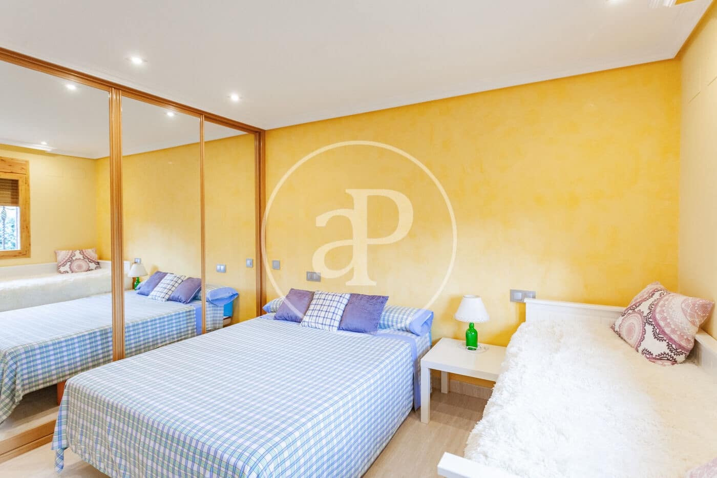 7 bedroom Villa for sale in Villaviciosa de Odon with pool - € 4,000,000 (Ref: 10047366)
