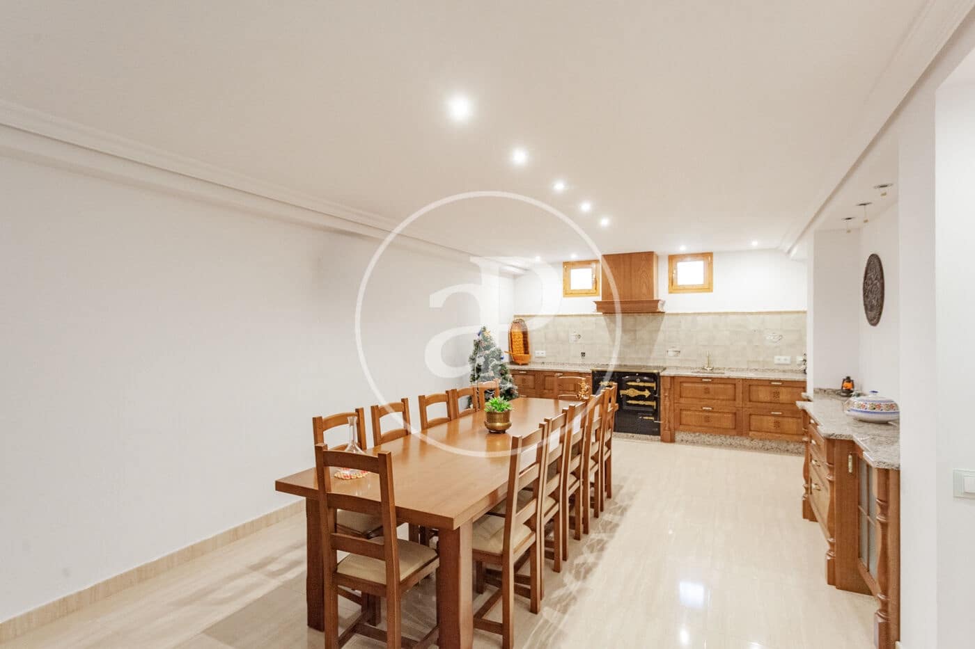 7 bedroom Villa for sale in Villaviciosa de Odon with pool - € 4,000,000 (Ref: 10047366)