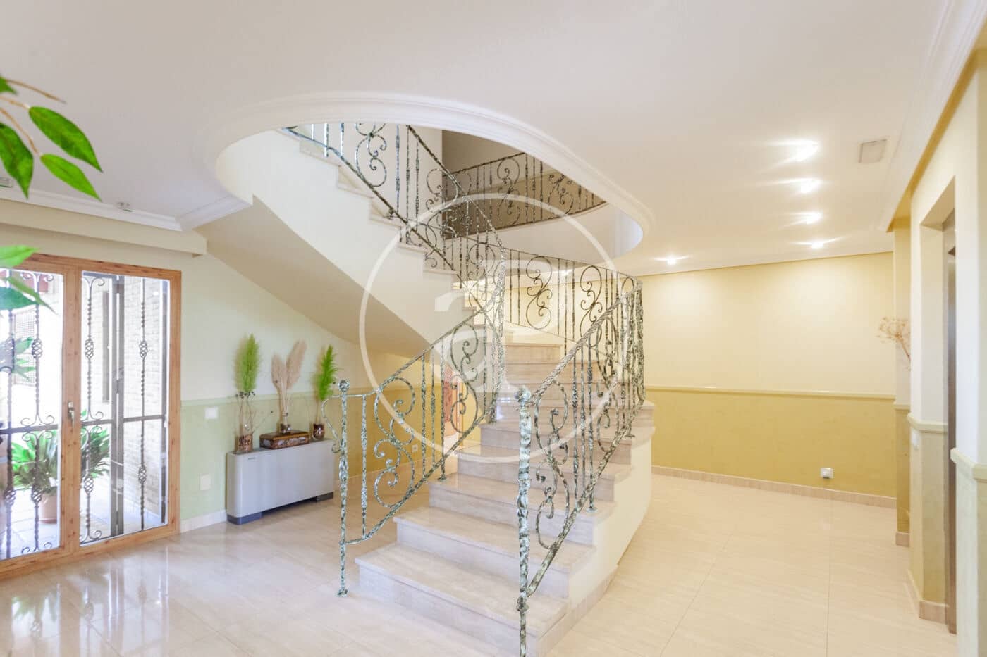 7 bedroom Villa for sale in Villaviciosa de Odon with pool - € 4,000,000 (Ref: 10047366)