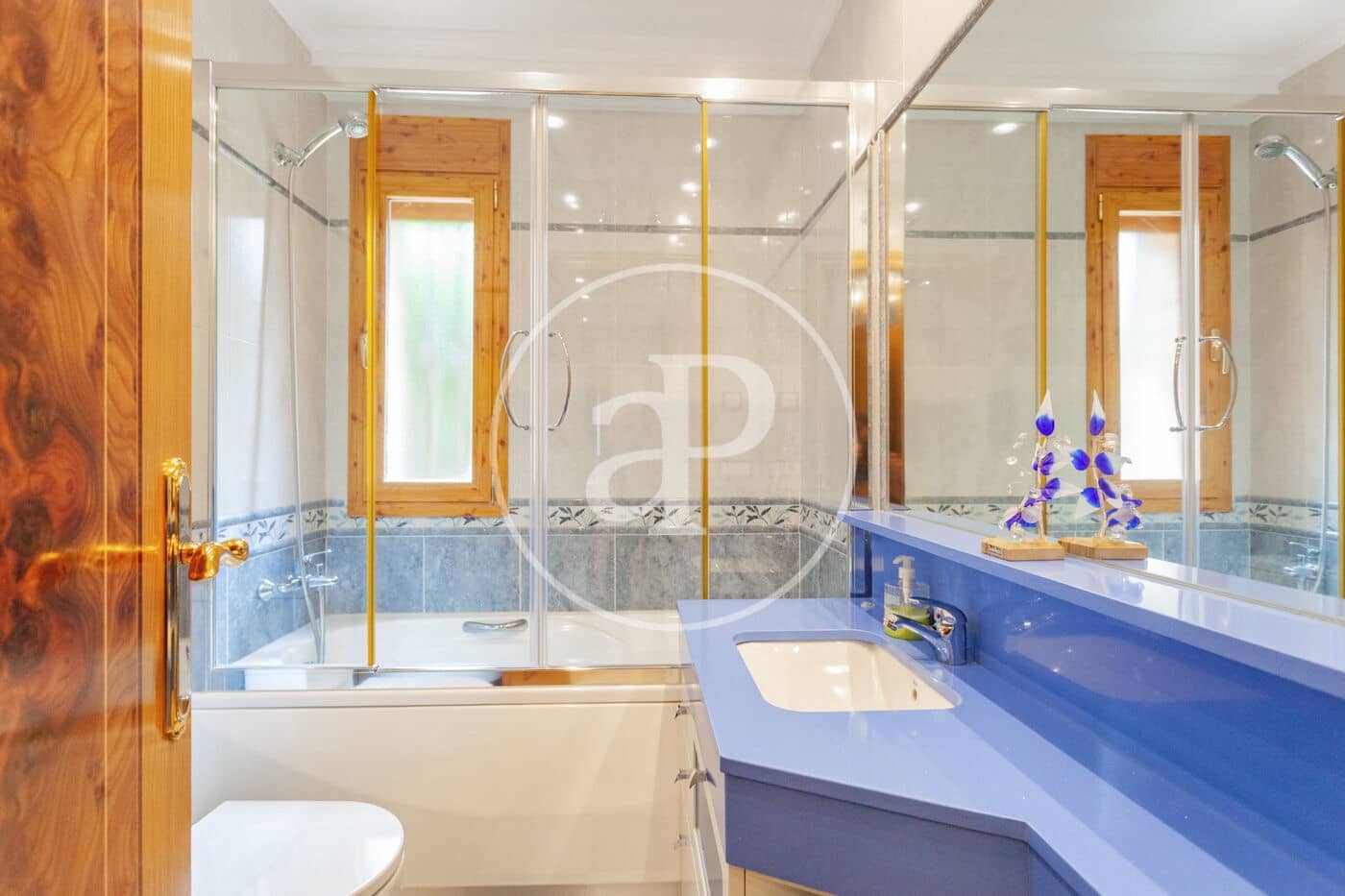 7 bedroom Villa for sale in Villaviciosa de Odon with pool - € 4,000,000 (Ref: 10047366)