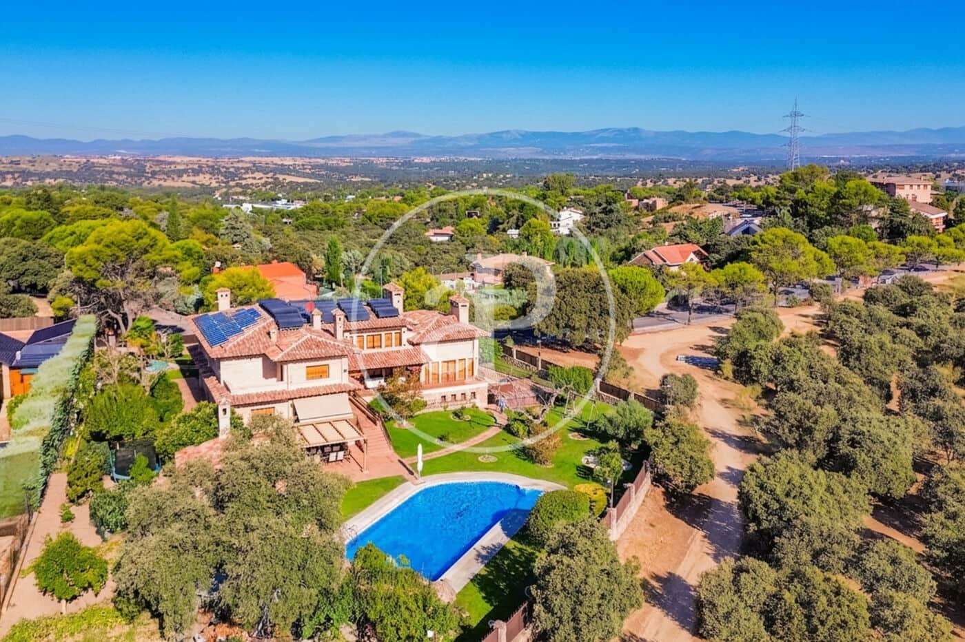 7 bedroom Villa for sale in Villaviciosa de Odon with pool - € 4,000,000 (Ref: 10047366)