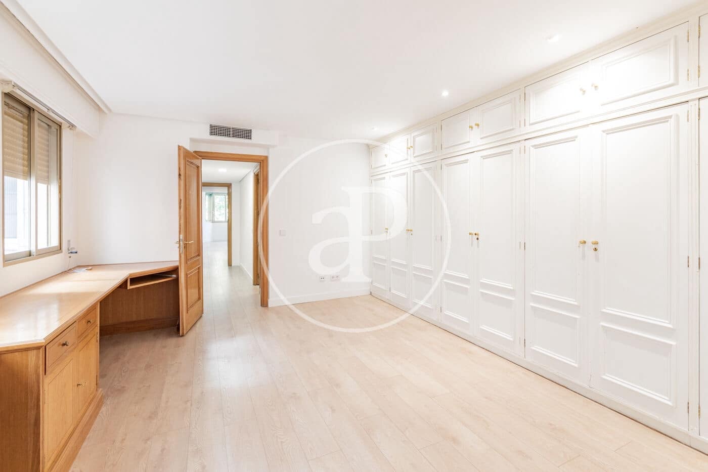 2 soveværelse Lejlighed til leje i Madrid by - € 2.900 (Ref: 10047367)