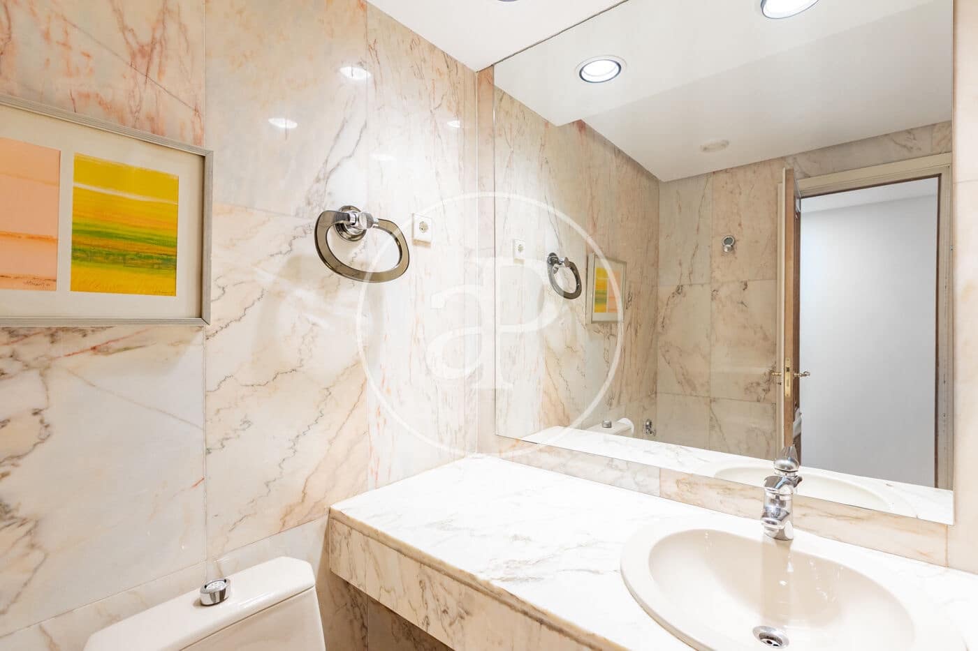 2 soveværelse Lejlighed til leje i Madrid by - € 2.900 (Ref: 10047367)