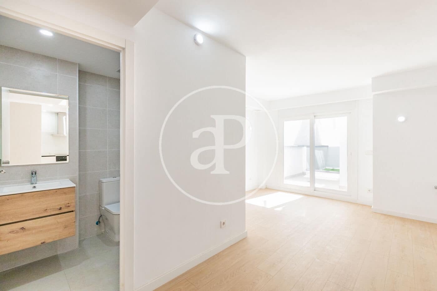 Leilighet til salgs i Madrid by - € 435 000 (Ref: 10047369)