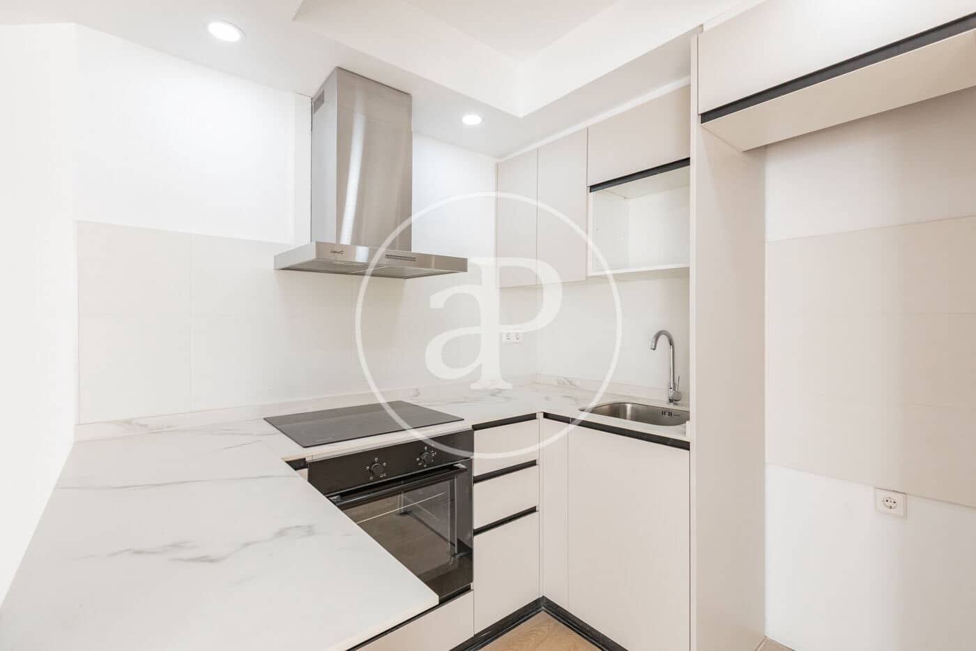 Apartment zu verkaufen in Madrid Stadt - 795.000 € (Ref: 10047370)