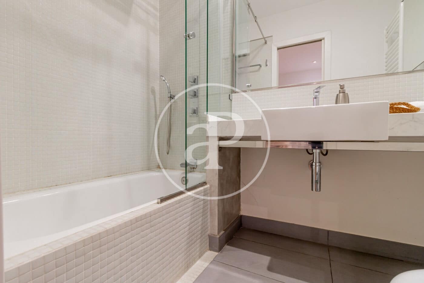 2 sypialnia Apartament do wynajęcia w Miasto Madryt - 3 100 € (Ref: 10047371)