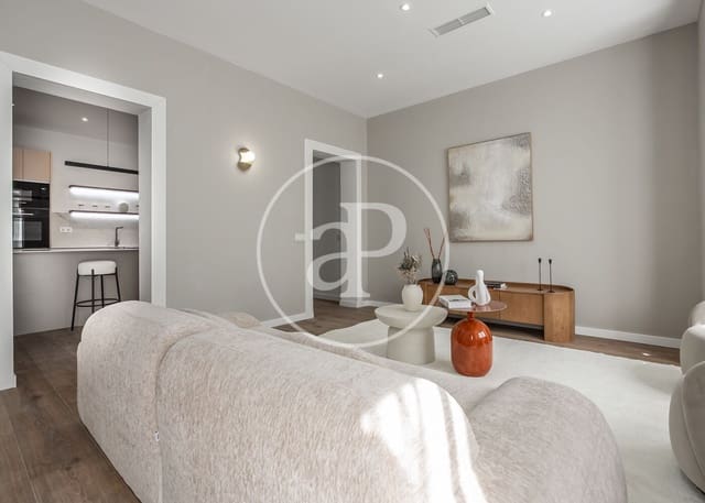 3 soveværelse Lejlighed til salg i Argüelles, Madrid by - € 1.395.000 (Ref: 10047372)