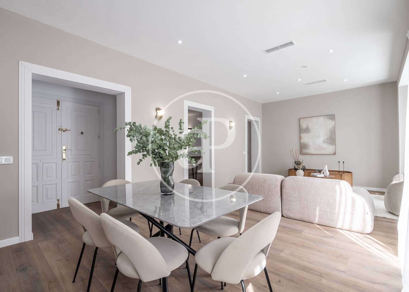 3 soveværelse Lejlighed til salg i Madrid by - € 1.395.000 (Ref: 10047372)