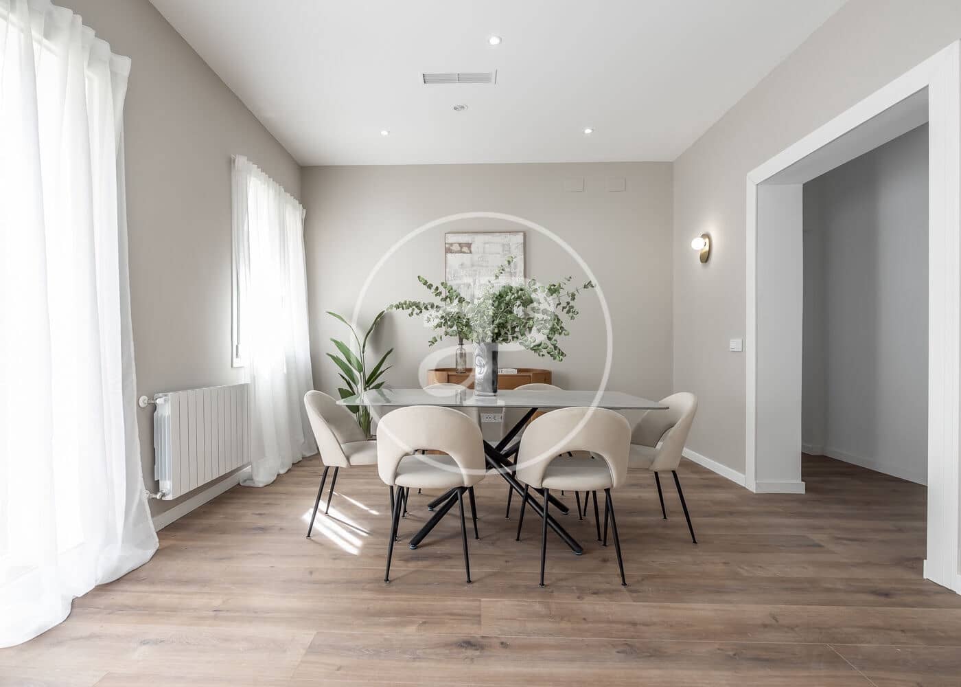 3 soveværelse Lejlighed til salg i Madrid by - € 1.395.000 (Ref: 10047372)
