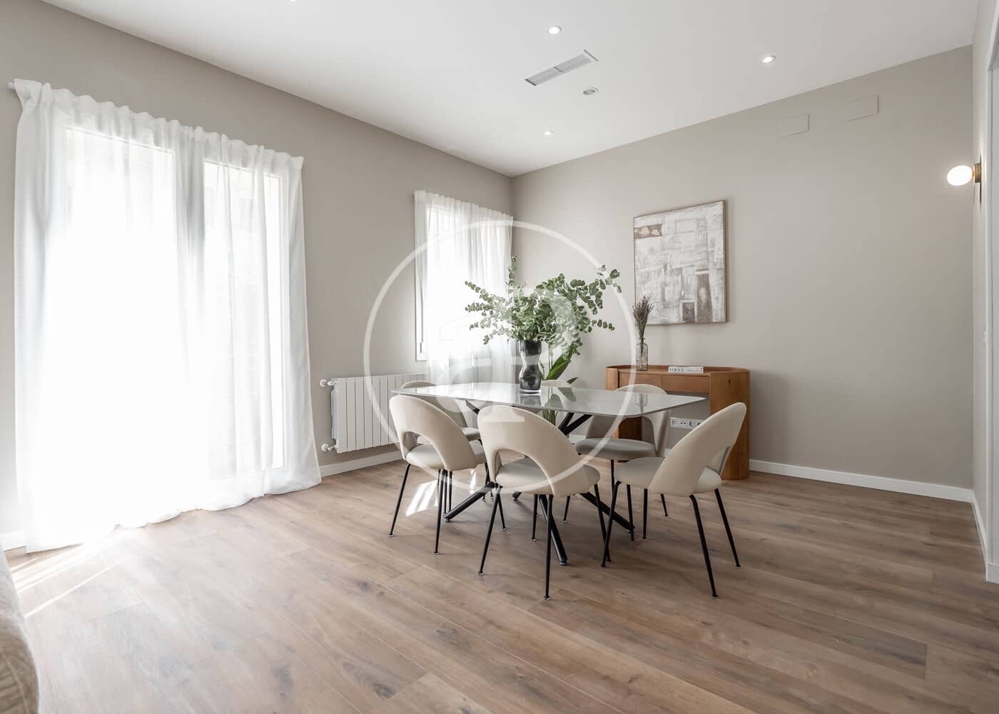 3 soveværelse Lejlighed til salg i Madrid by - € 1.395.000 (Ref: 10047372)