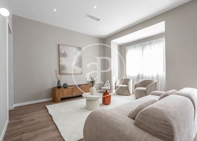 3 soveværelse Lejlighed til salg i Argüelles, Madrid by - € 1.395.000 (Ref: 10047372)