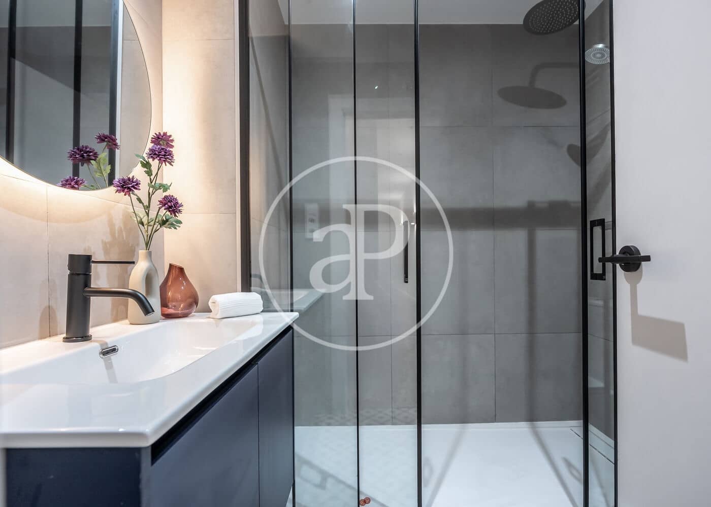 3 soveværelse Lejlighed til salg i Madrid by - € 1.395.000 (Ref: 10047372)