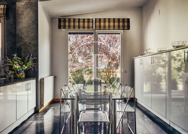 7 chambre Villa/Maison à vendre à Pozuelo de Alarcón avec piscine - 4 400 000 € (Ref: 10047373)