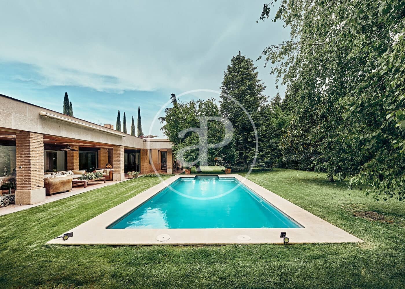 7 chambre Villa/Maison à vendre à Pozuelo de Alarcon avec piscine - 4 400 000 € (Ref: 10047373)