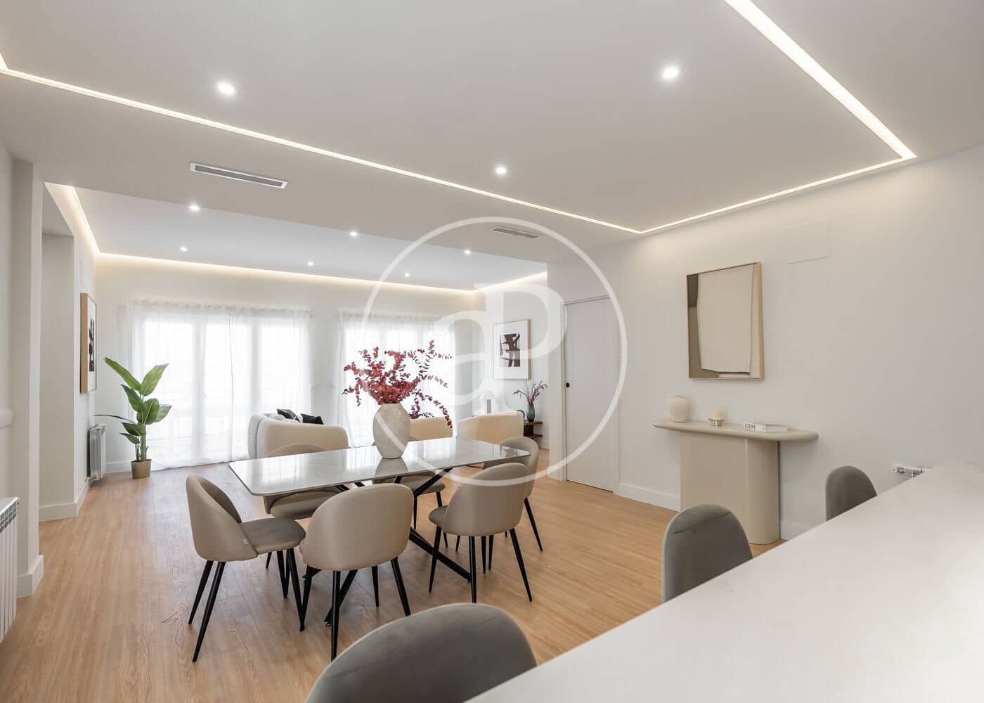 4 soveværelse Lejlighed til salg i Madrid by - € 1.250.000 (Ref: 10049333)
