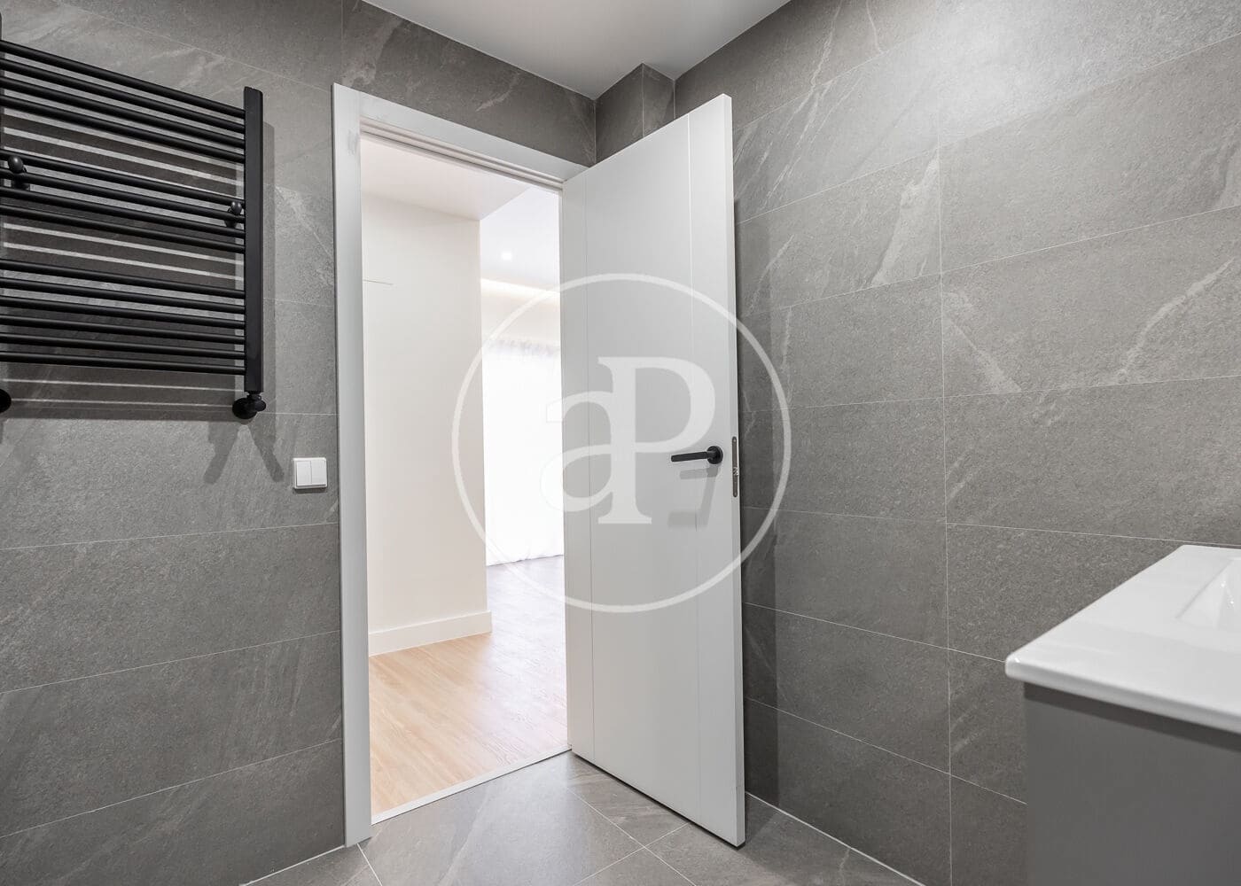 4 soveværelse Lejlighed til salg i Madrid by - € 1.250.000 (Ref: 10049333)