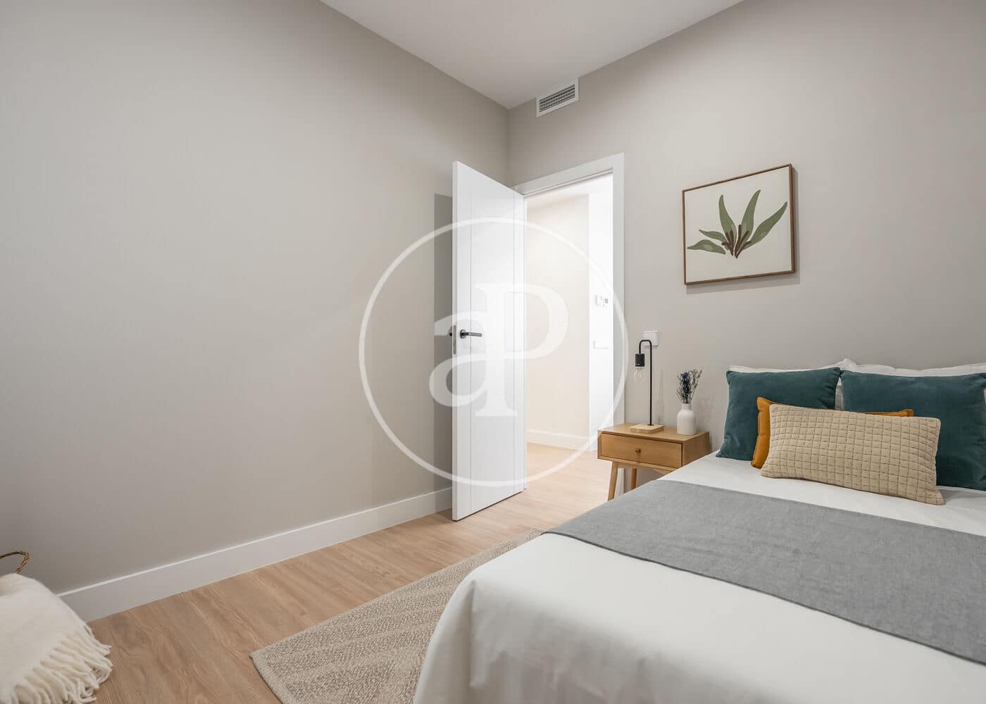 4 soveværelse Lejlighed til salg i Madrid by - € 1.250.000 (Ref: 10049333)