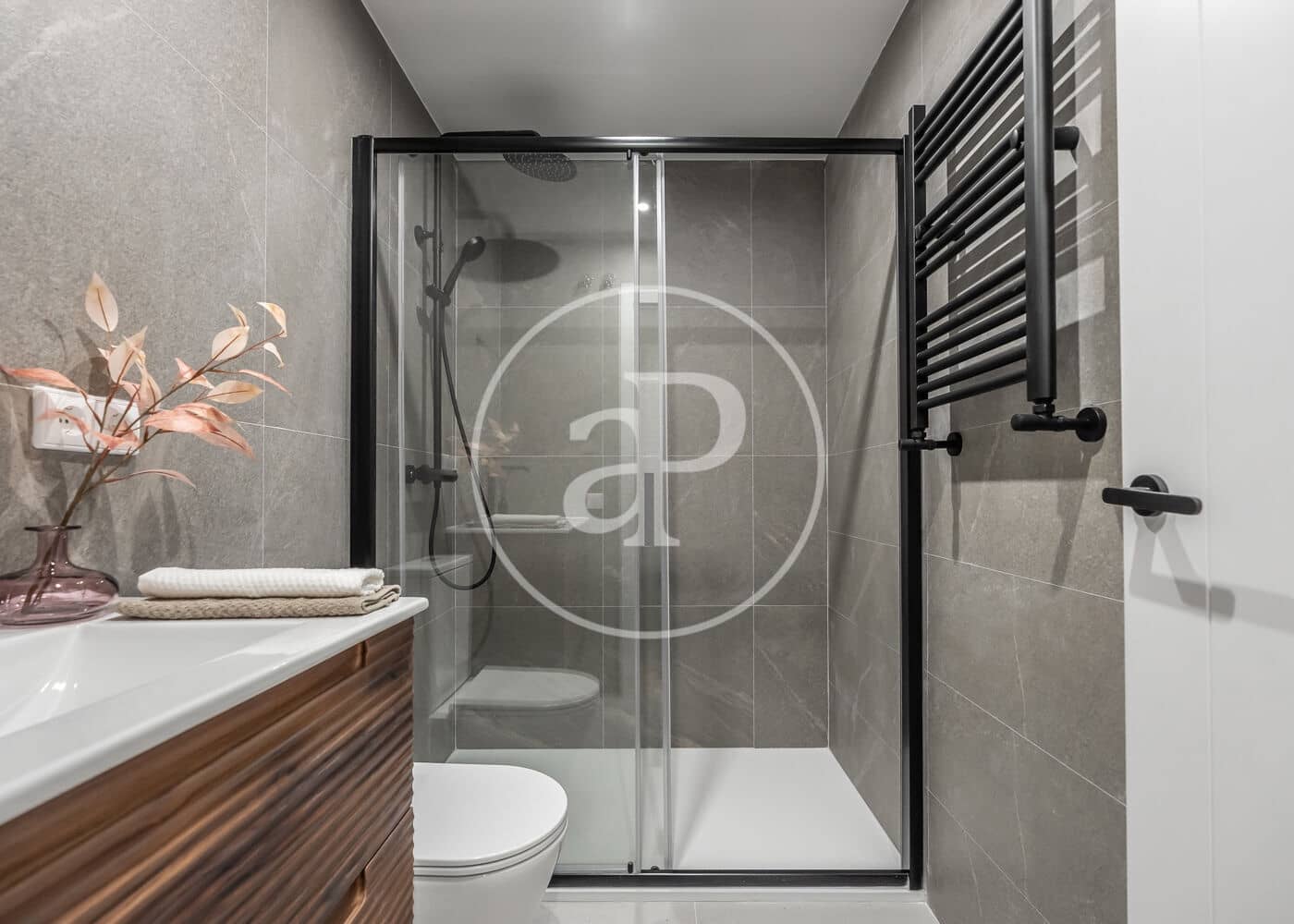 4 soveværelse Lejlighed til salg i Madrid by - € 1.250.000 (Ref: 10049333)
