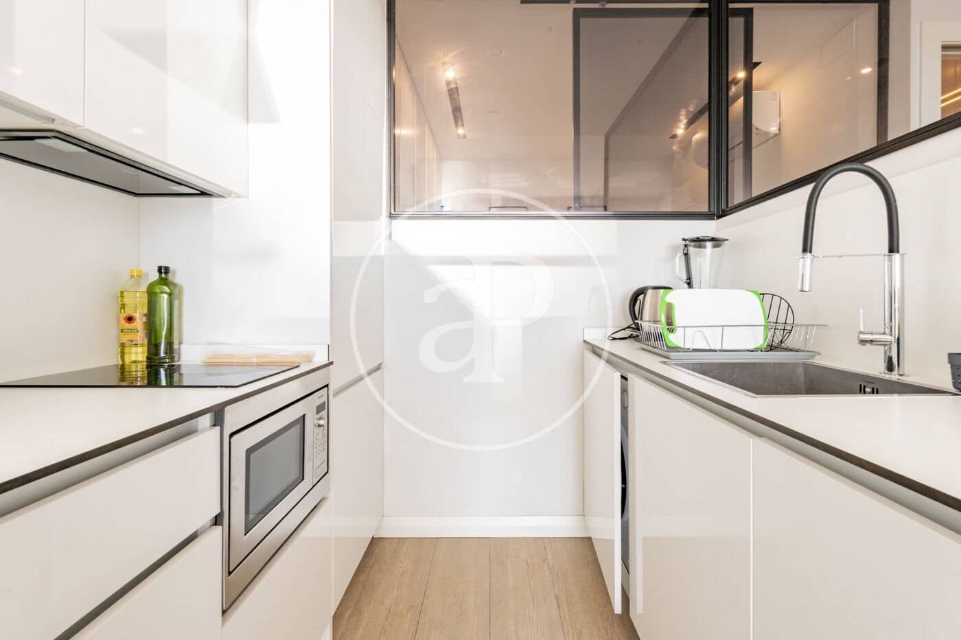 1 quarto Apartamento para arrendar em Madrid cidade - 2 350 € (Ref: 10055333)