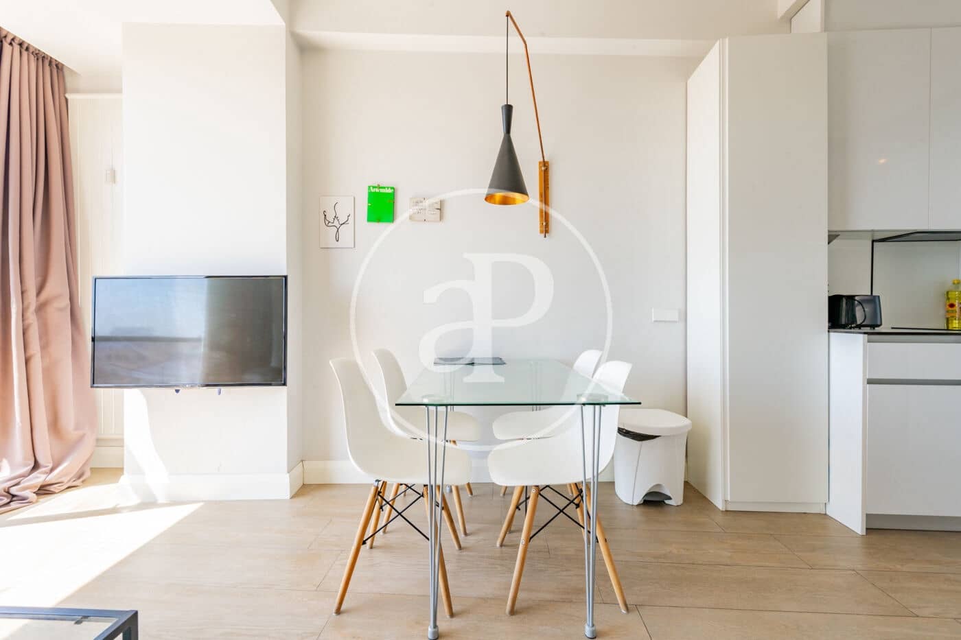 1 quarto Apartamento para arrendar em Madrid cidade - 2 350 € (Ref: 10055333)