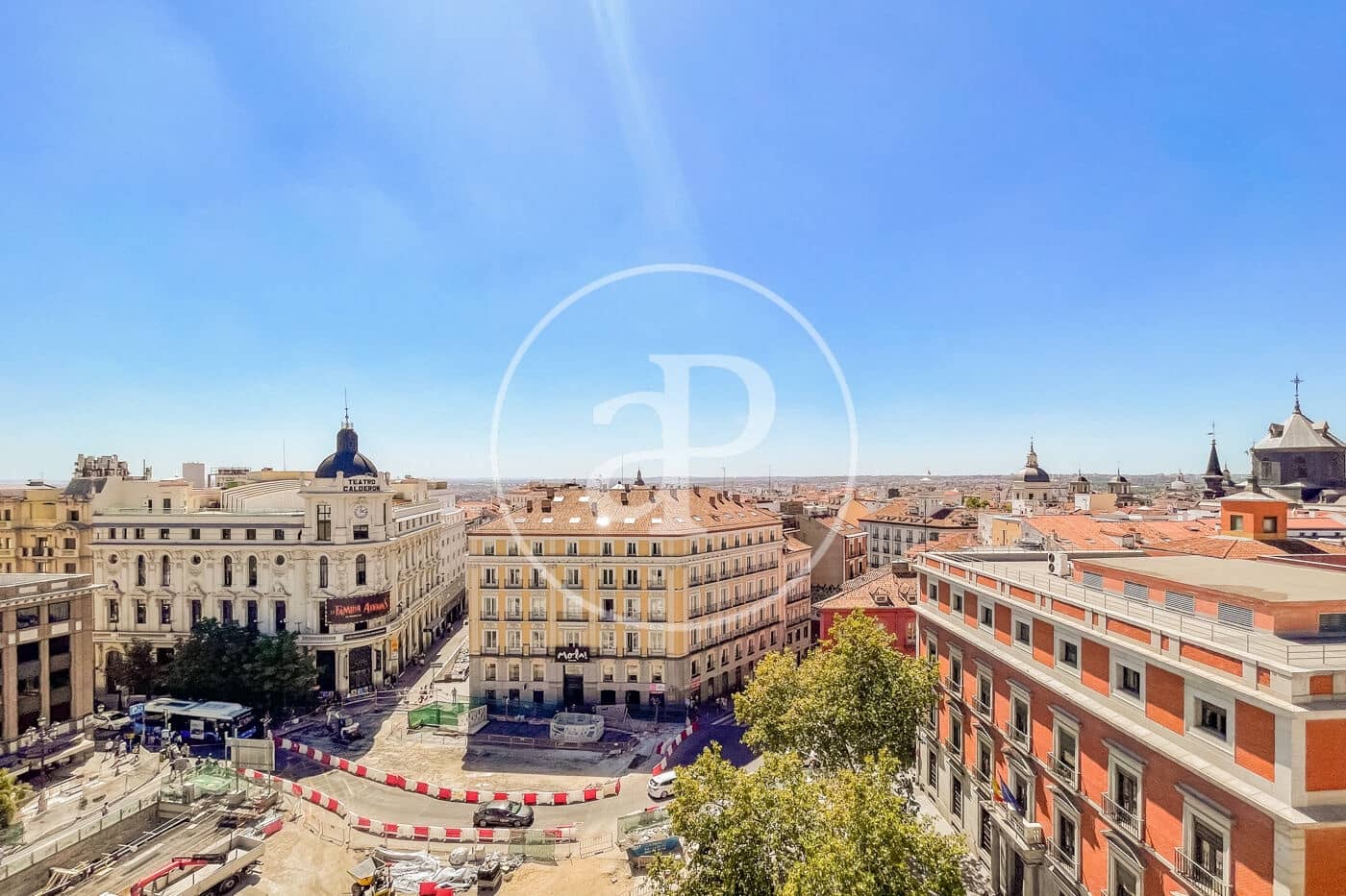1 quarto Apartamento para arrendar em Madrid cidade - 2 350 € (Ref: 10055333)