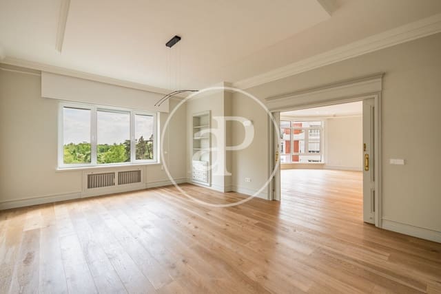 4 slaapkamer Appartement te huur in Goya, Madrid stad met garage - € 9.500 (Ref: 10059182)