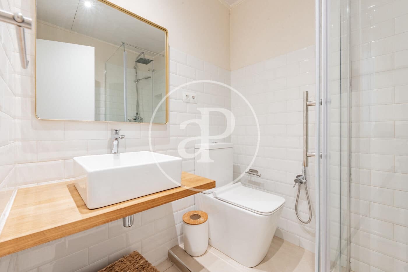 Apartamento de 2 habitaciones en Madrid ciudad en alquiler - 3.500 € (Ref: 10059186)