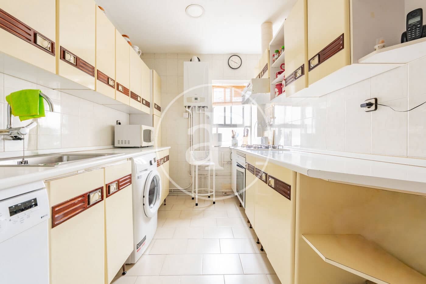 3 bedroom Apartment for sale in Madrid city - € 1,050,000 (Ref: 10062062)