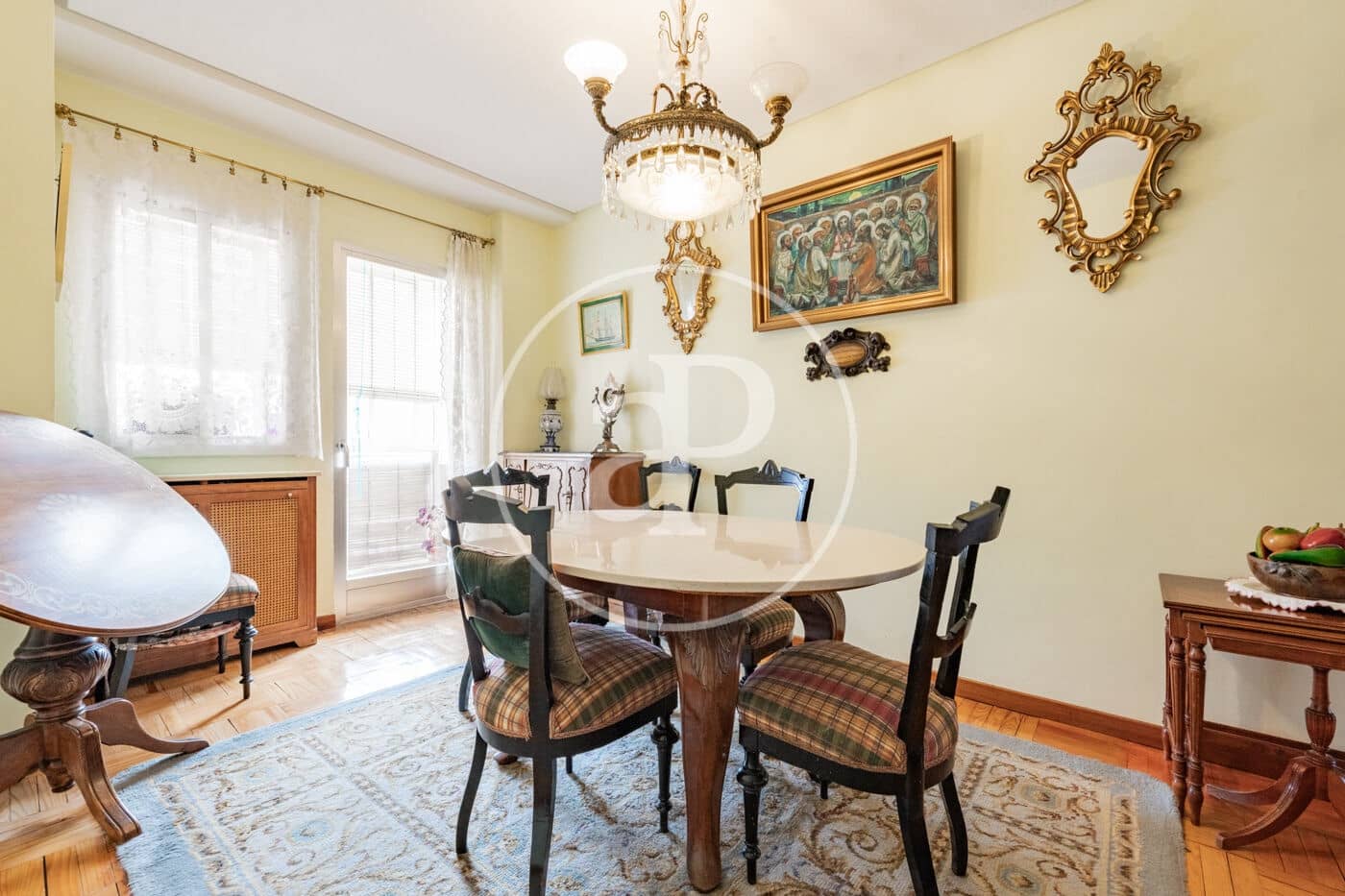 3 bedroom Apartment for sale in Madrid city - € 1,050,000 (Ref: 10062062)