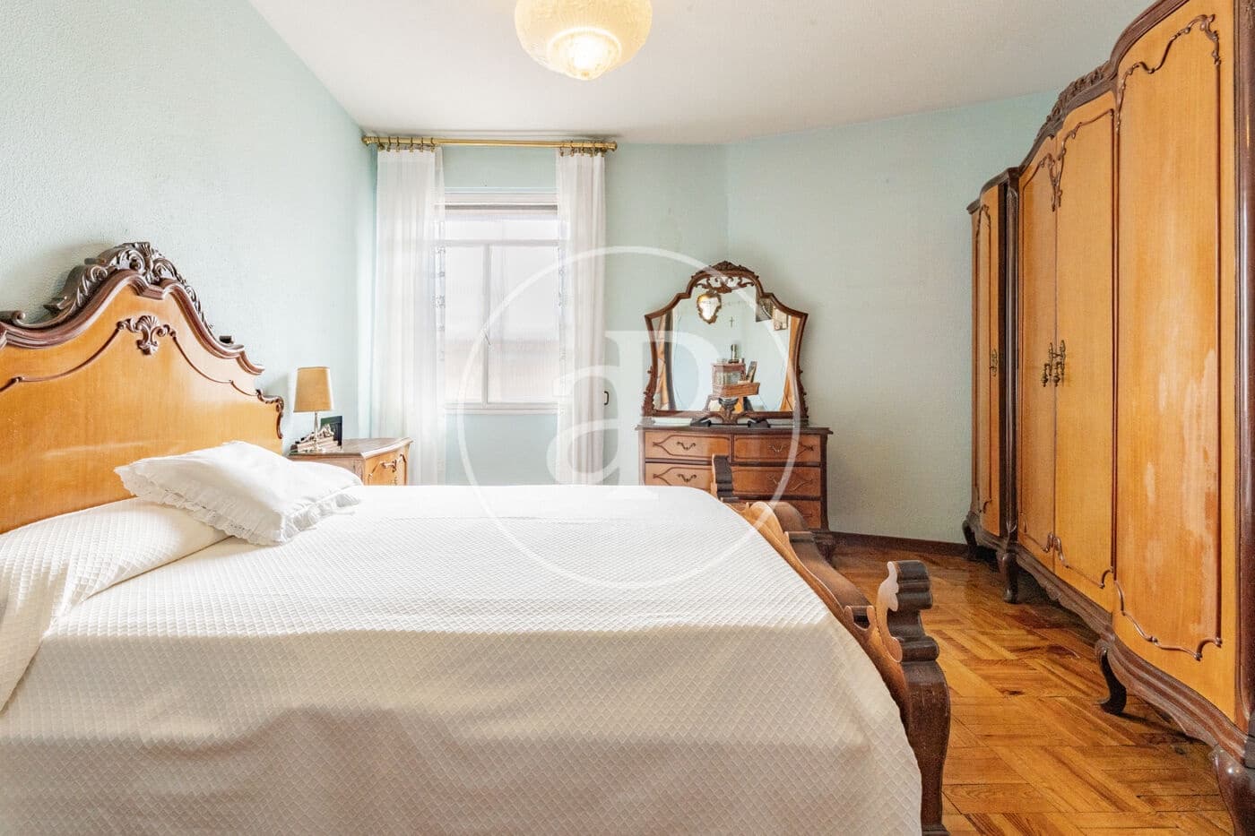 3 bedroom Apartment for sale in Madrid city - € 1,050,000 (Ref: 10062062)