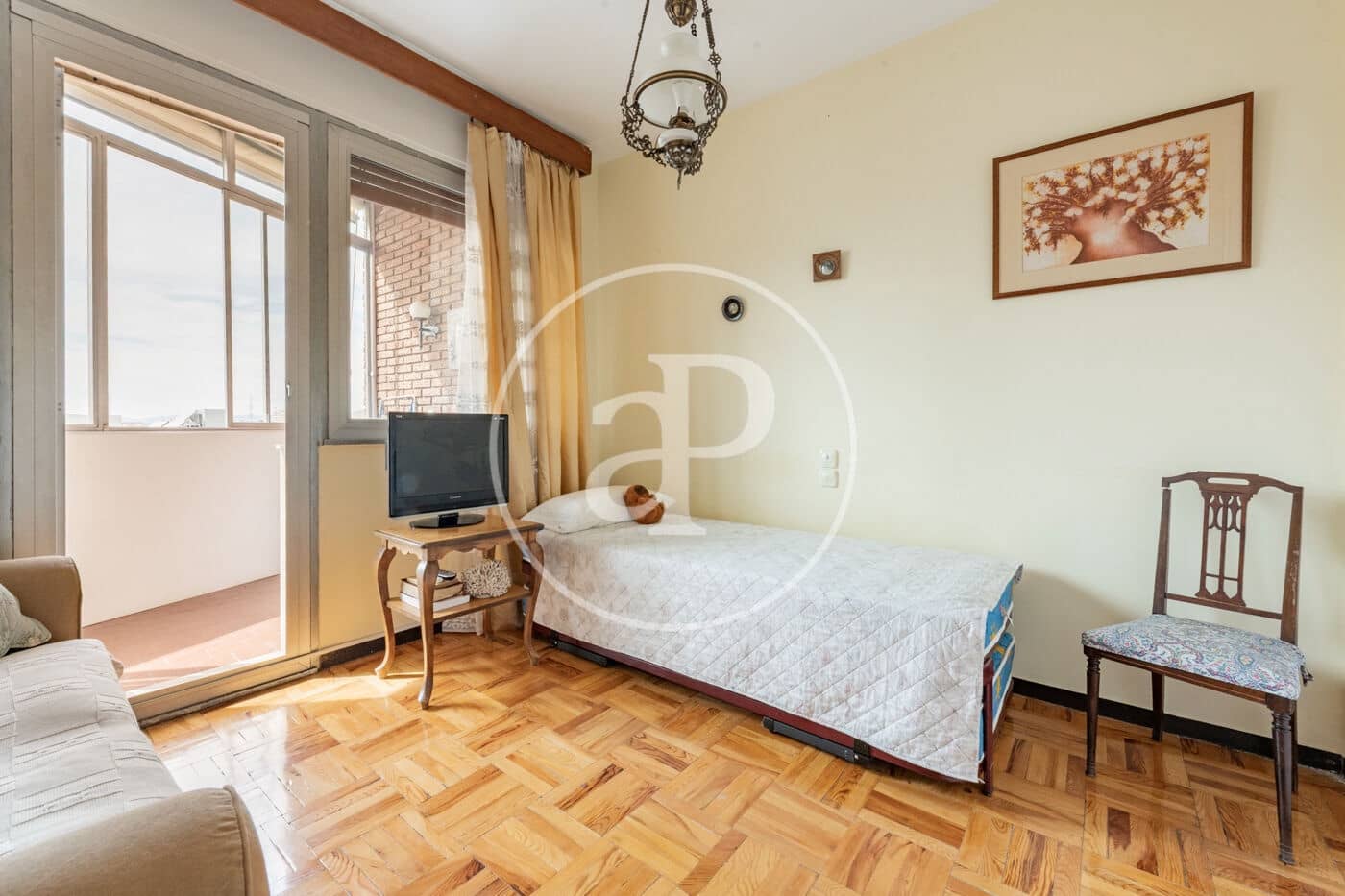 3 bedroom Apartment for sale in Madrid city - € 1,050,000 (Ref: 10062062)