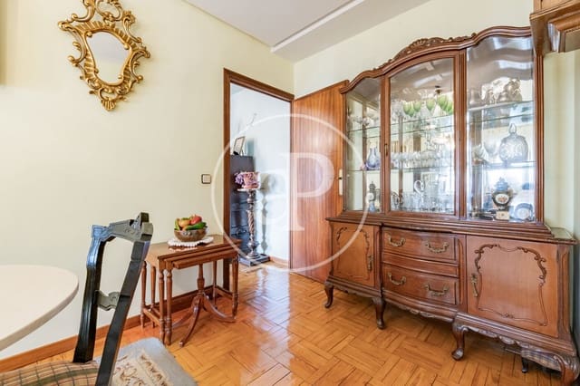 3 sovrum Lägenhet till salu i Almagro, Madrid stad - 1 050 000 € (Ref: 10062062)