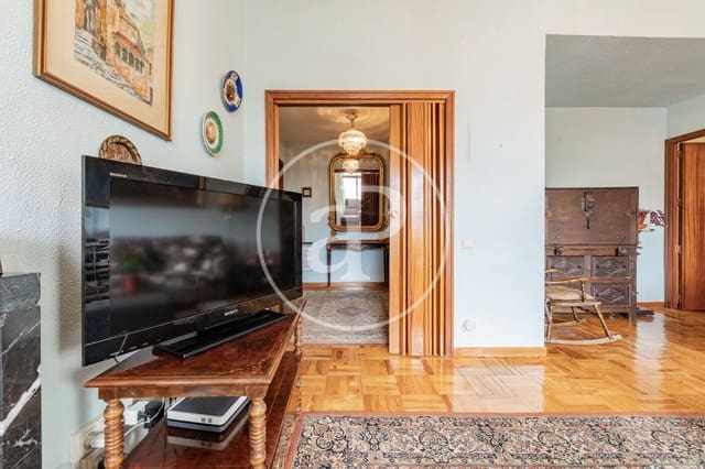 3 sovrum Lägenhet till salu i Almagro, Madrid stad - 1 050 000 € (Ref: 10062062)