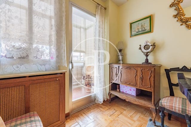 3 sovrum Lägenhet till salu i Almagro, Madrid stad - 1 050 000 € (Ref: 10062062)