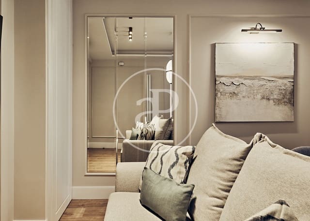 2 bedroom Apartment for sale in Castellana, Madrid city - € 929,000 (Ref: 10064583)