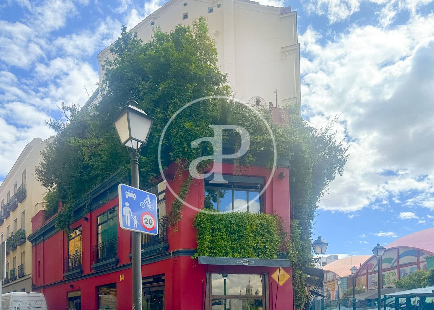 4 bedroom Apartment for sale in Madrid city - € 725,000 (Ref: 10067815)