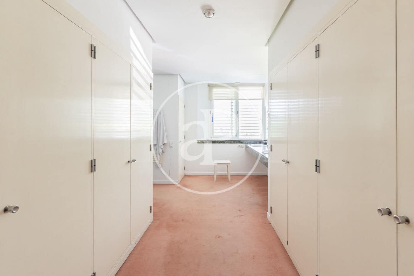 6 quarto Moradia para venda em Pozuelo de Alarcon com piscina - 3 500 000 € (Ref: 10067816)