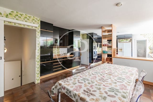 6 quarto Moradia para venda em Pozuelo de Alarcón com piscina - 3 500 000 € (Ref: 10067816)