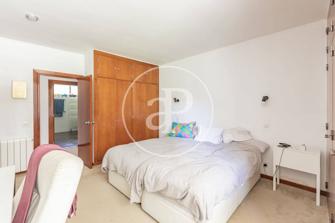 6 quarto Moradia para venda em Pozuelo de Alarcon com piscina - 3 500 000 € (Ref: 10067816)