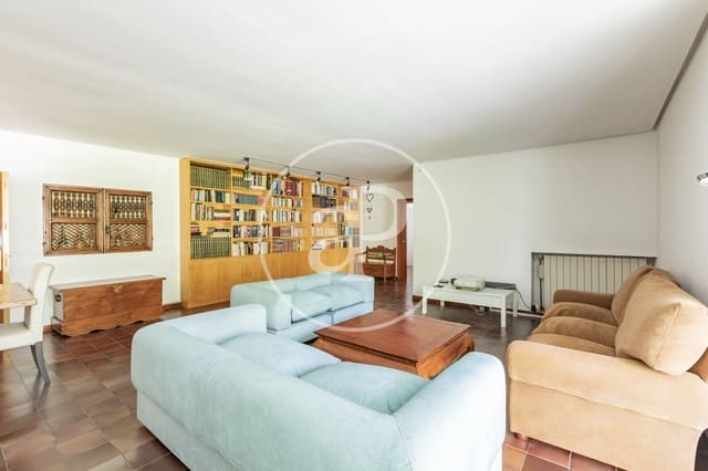 6 quarto Moradia para venda em Pozuelo de Alarcón com piscina - 3 500 000 € (Ref: 10067816)