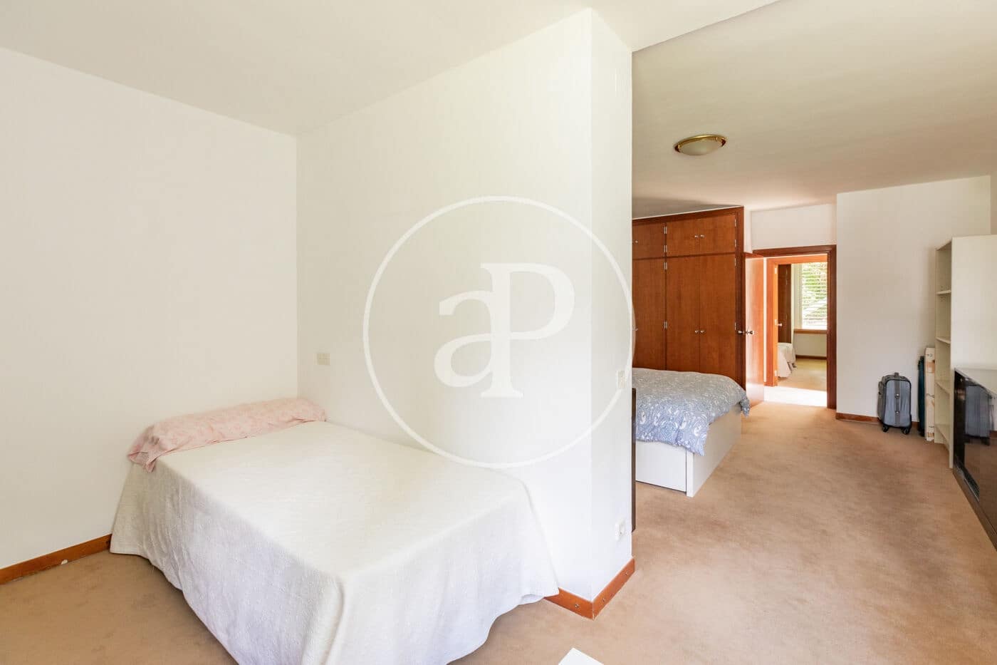 6 quarto Moradia para venda em Pozuelo de Alarcon com piscina - 3 500 000 € (Ref: 10067816)