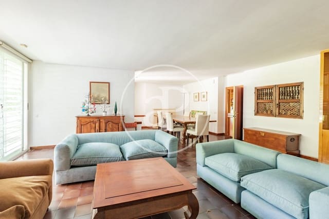 6 quarto Moradia para venda em Pozuelo de Alarcón com piscina - 3 500 000 € (Ref: 10067816)